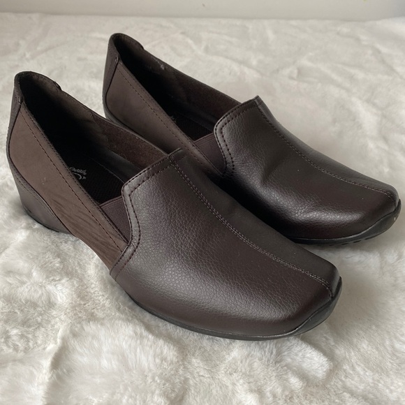 Easy Street Comfort Wave Slip on Wedge Shoe Size 10 - Picture 1 of 8